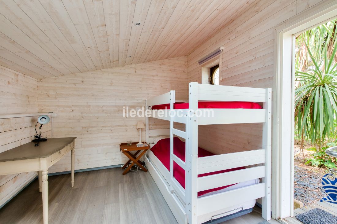 Photo 14: An accomodation located in La Flotte-en-R&eacute; on ile de R&eacute;.