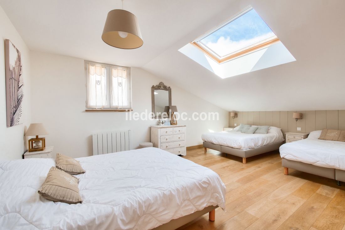 Photo 10: An accomodation located in Ars en R&eacute; on ile de R&eacute;.