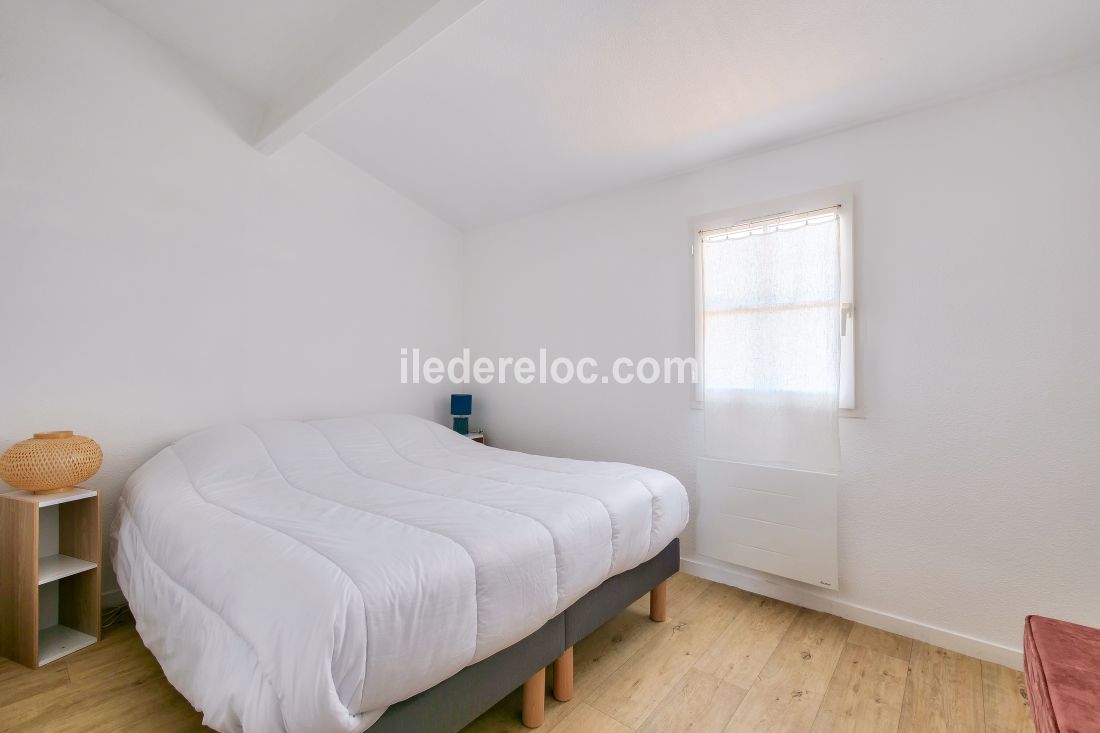 Photo 6: An accomodation located in Ars en R&eacute; on ile de R&eacute;.