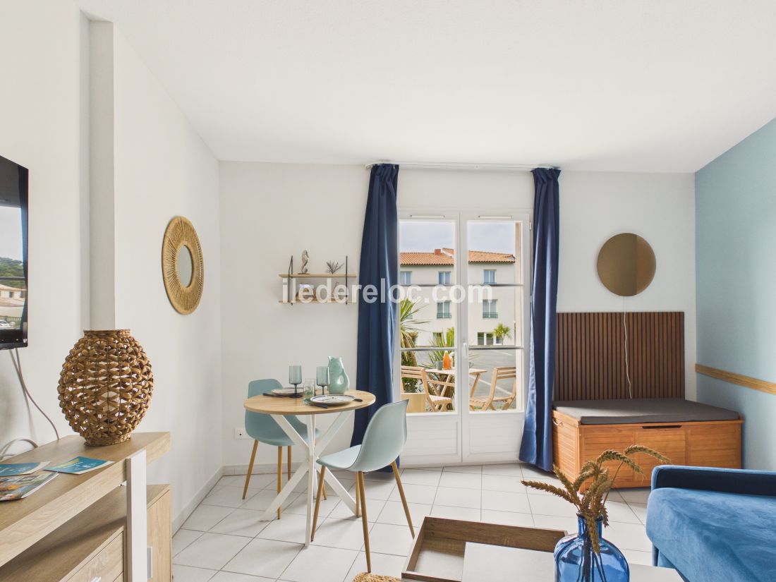 Photo 4: An accomodation located in Ars en R&eacute; on ile de R&eacute;.