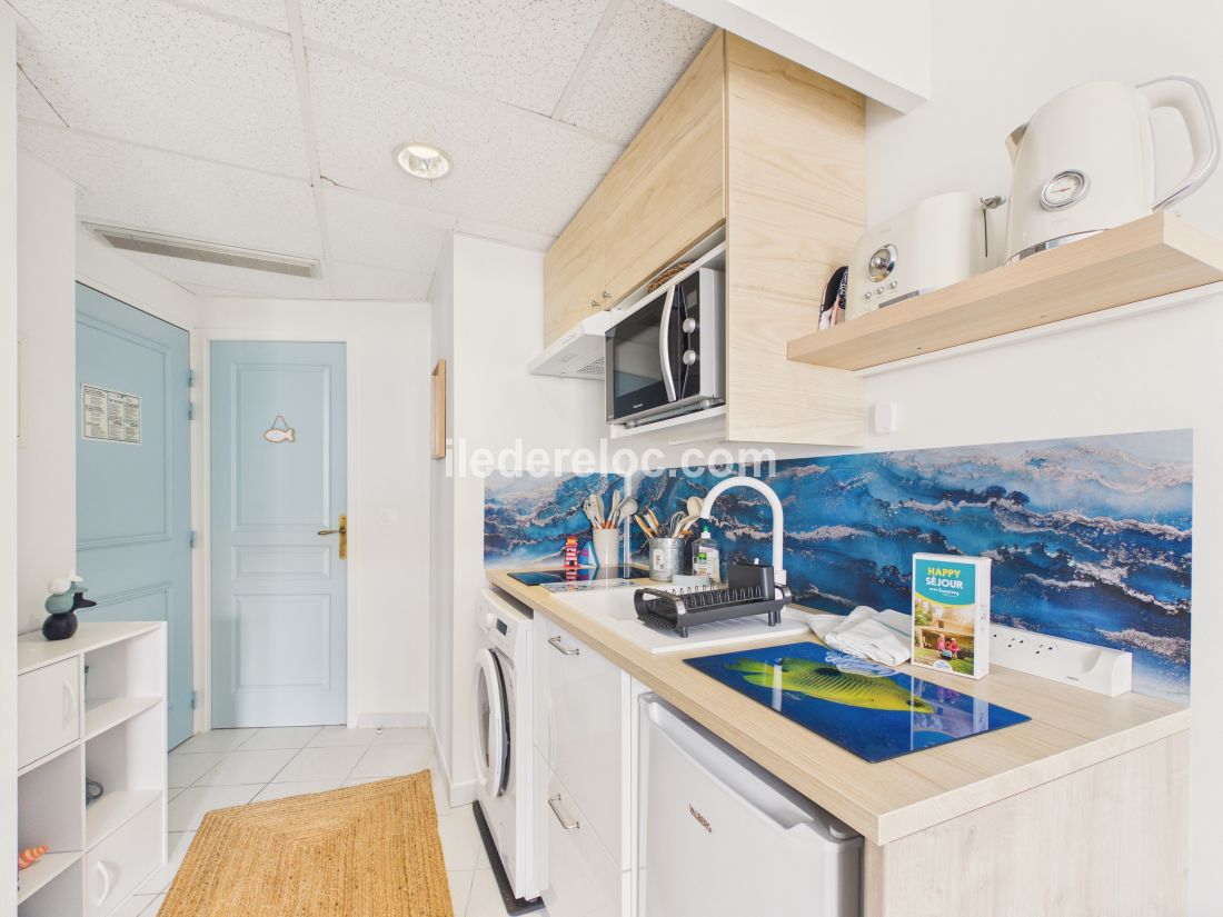 Photo 5: An accomodation located in Ars en R&eacute; on ile de R&eacute;.