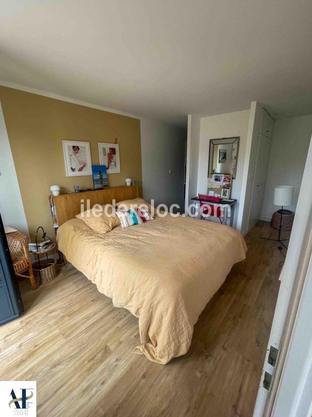 Photo 5: An accomodation located in Saint-Cl&eacute;ment-des-Baleines on ile de R&eacute;.