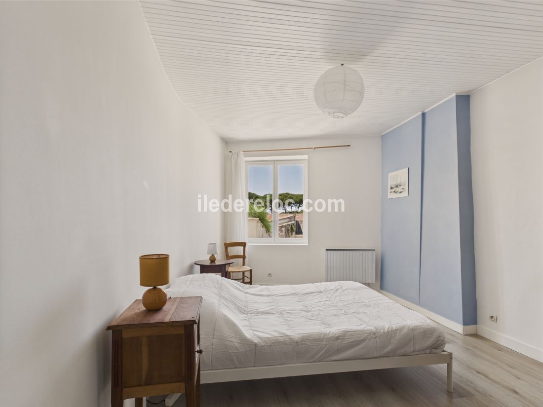 Photo 7: An accomodation located in Le Bois-Plage-en-R&eacute; on ile de R&eacute;.