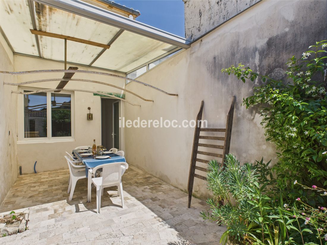 Photo 10: An accomodation located in Le Bois-Plage-en-R&eacute; on ile de R&eacute;.
