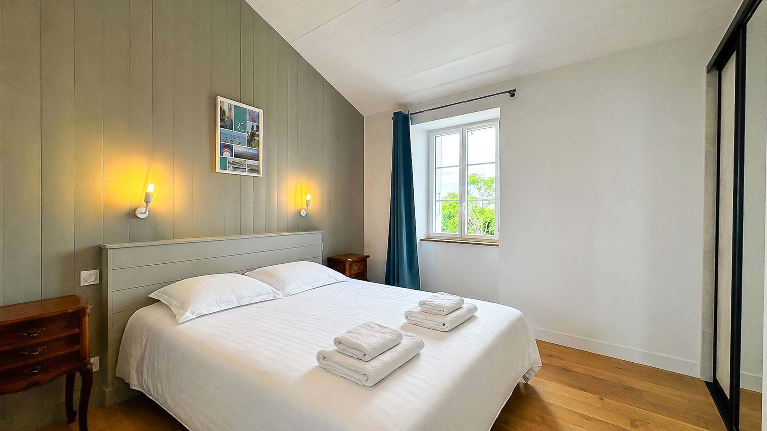 Photo 9: An accomodation located in Saint-Cl&eacute;ment-des-Baleines on ile de R&eacute;.