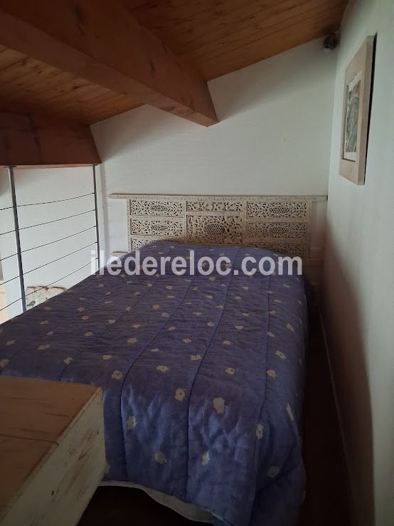 Photo 5: An accomodation located in Saint-Martin-de-R&eacute; on ile de R&eacute;.