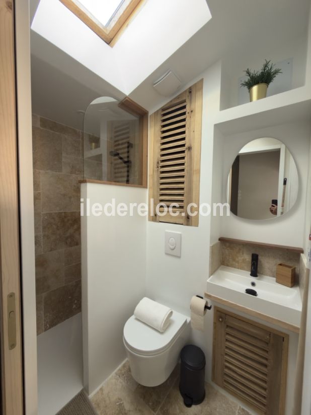 Photo 12: An accomodation located in Loix on ile de R&eacute;.