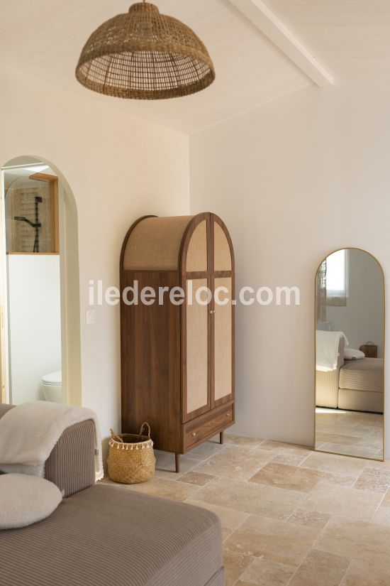 Photo 11: An accomodation located in Loix on ile de R&eacute;.