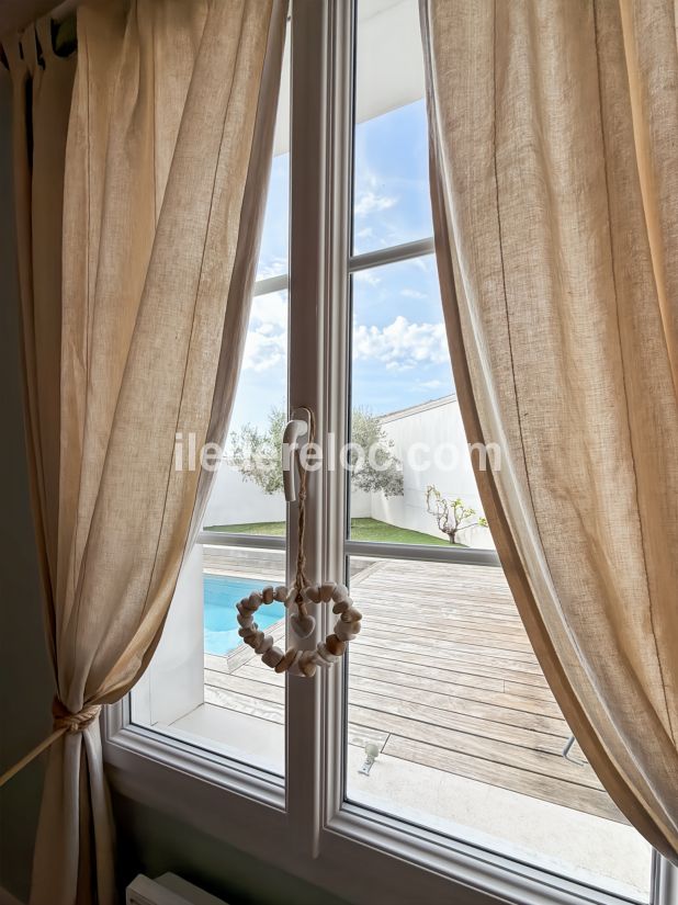 Photo 9: An accomodation located in Sainte-Marie-de-R&eacute; on ile de R&eacute;.