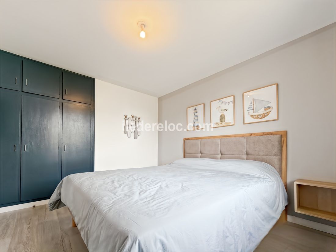 Photo 10: An accomodation located in Sainte-Marie-de-R&eacute; on ile de R&eacute;.