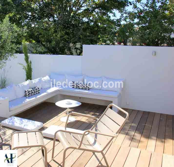 Photo 5: An accomodation located in Les Portes-en-R&eacute; on ile de R&eacute;.