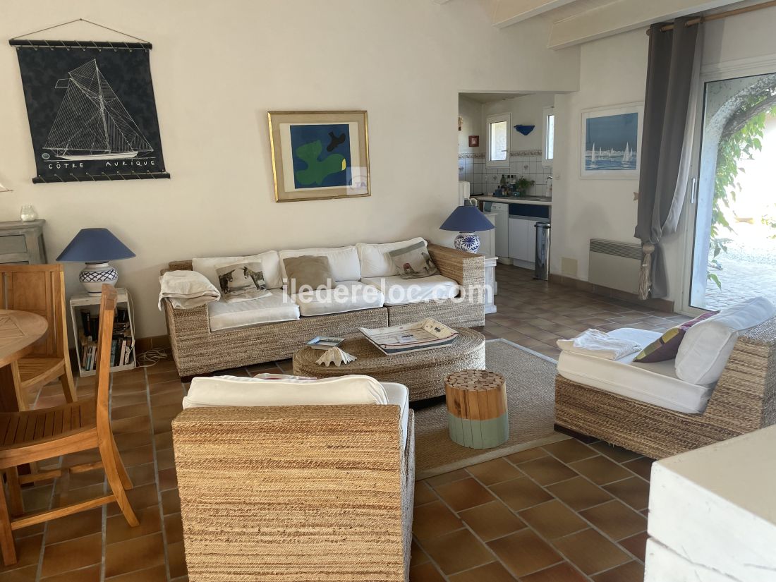 Photo 7: An accomodation located in Ars en R&eacute; on ile de R&eacute;.