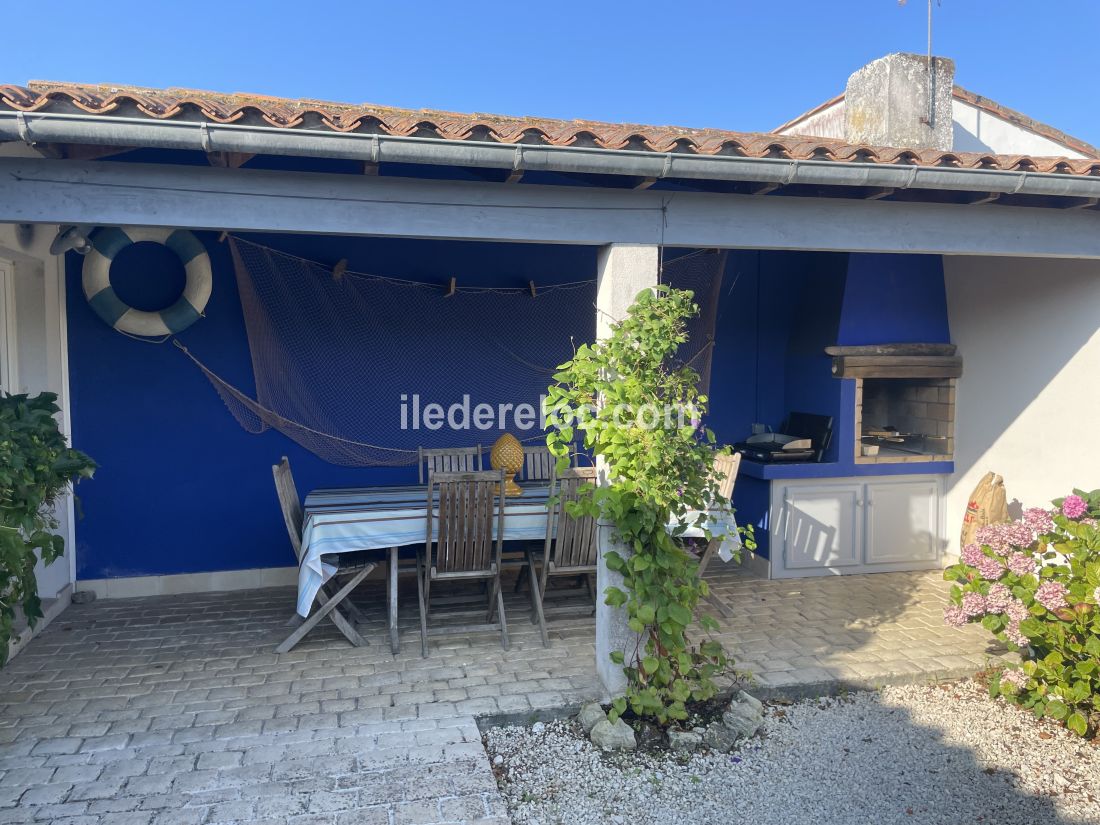 Photo 4: An accomodation located in Ars en R&eacute; on ile de R&eacute;.