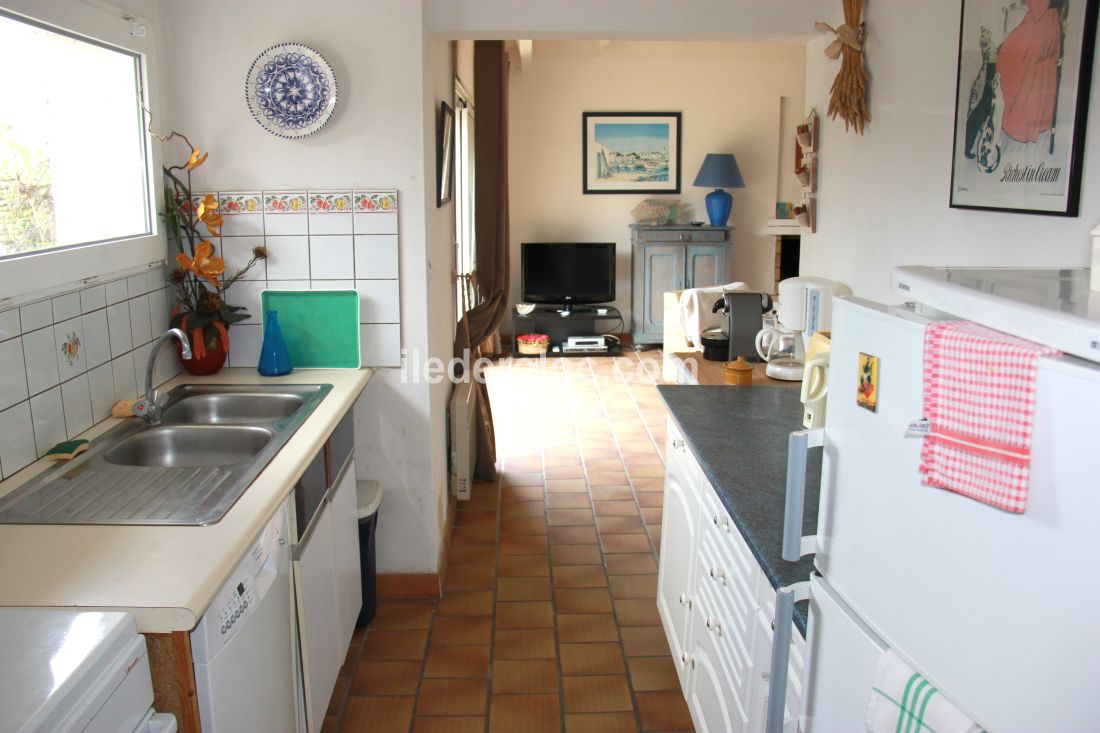 Photo 9: An accomodation located in Ars en R&eacute; on ile de R&eacute;.