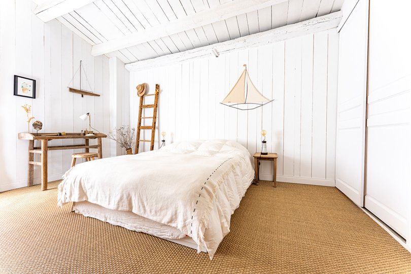Photo 16: An accomodation located in Saint-Martin-de-R&eacute; on ile de R&eacute;.
