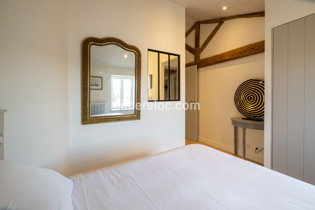 Photo 14: An accomodation located in Saint-Martin-de-R&eacute; on ile de R&eacute;.