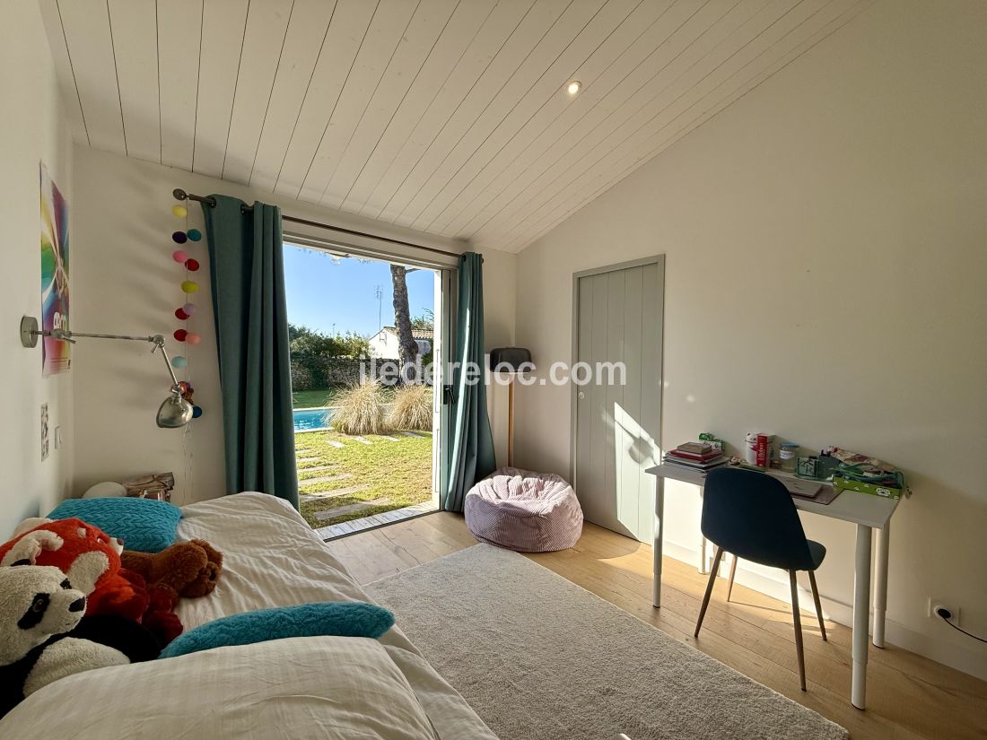 Photo 12: An accomodation located in Sainte-Marie-de-R&eacute; on ile de R&eacute;.
