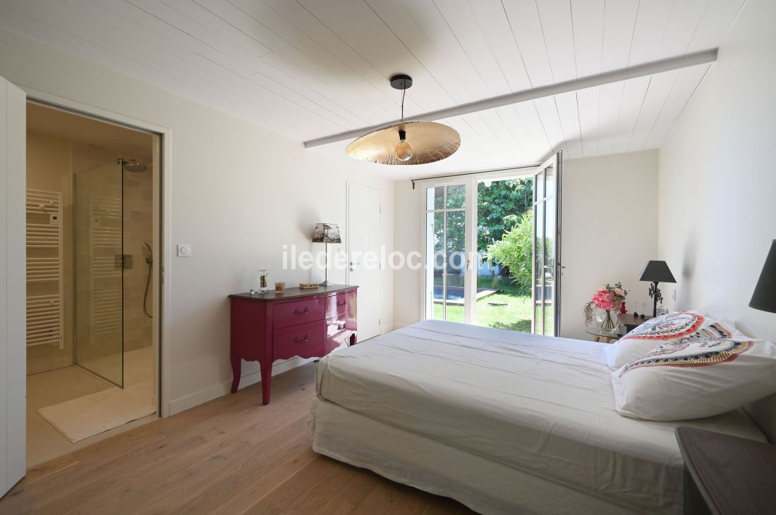 Photo 14: An accomodation located in Ars en R&eacute; on ile de R&eacute;.