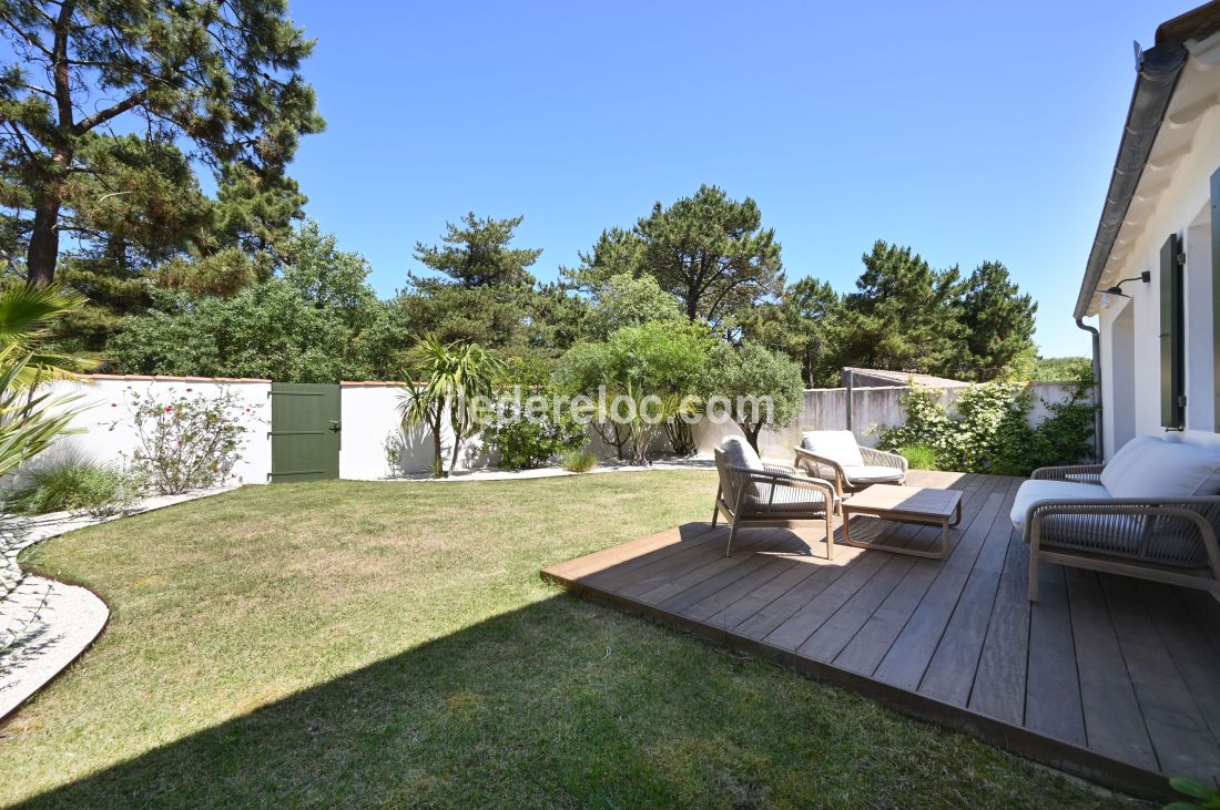 Photo 30: An accomodation located in Ars en R&eacute; on ile de R&eacute;.