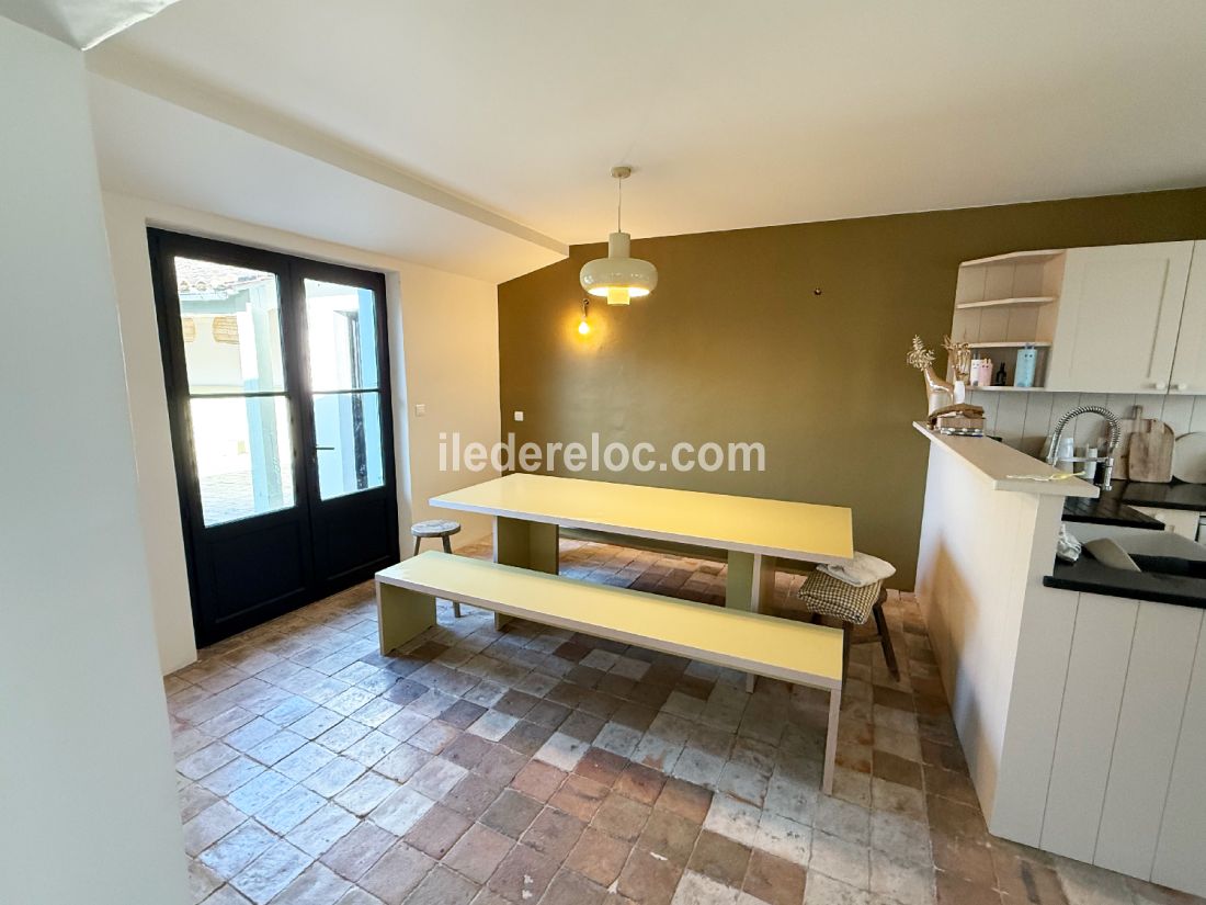 Photo 6: An accomodation located in Les Portes-en-R&eacute; on ile de R&eacute;.