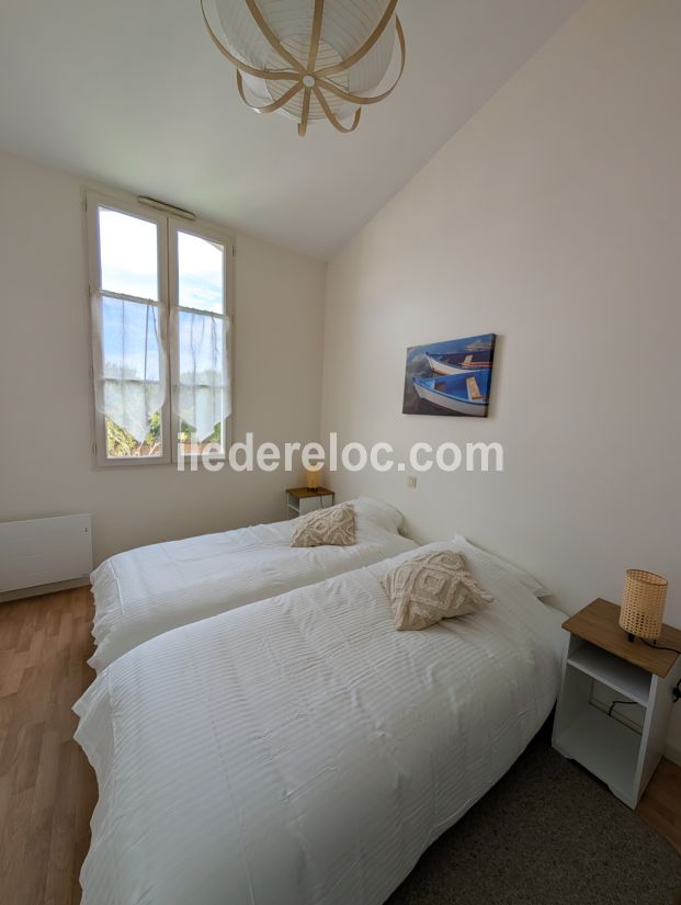 Photo 13: An accomodation located in La Flotte-en-R&eacute; on ile de R&eacute;.