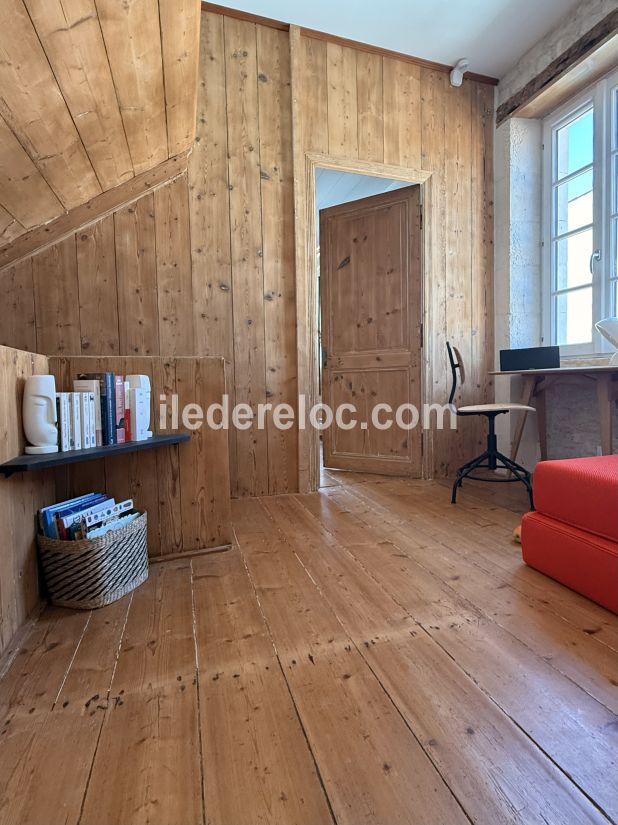 Photo 31: An accomodation located in Sainte-Marie-de-R&eacute; on ile de R&eacute;.