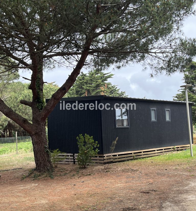 Photo 16: An accomodation located in Le Bois-Plage-en-R&eacute; on ile de R&eacute;.