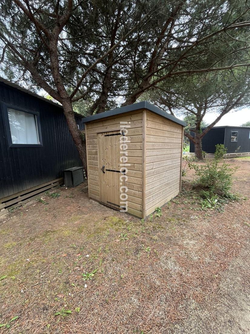 Photo 14: An accomodation located in Le Bois-Plage-en-R&eacute; on ile de R&eacute;.