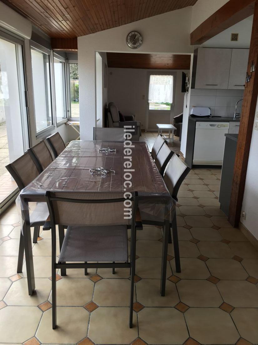 Photo 10: An accomodation located in La Flotte-en-R&eacute; on ile de R&eacute;.