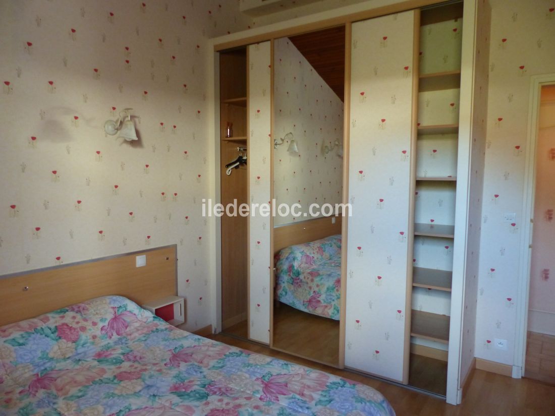 Photo 13: An accomodation located in La Flotte-en-R&eacute; on ile de R&eacute;.