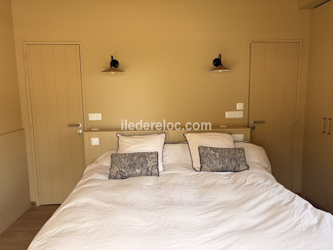 Photo 13: An accomodation located in Le Bois-Plage-en-R&eacute; on ile de R&eacute;.