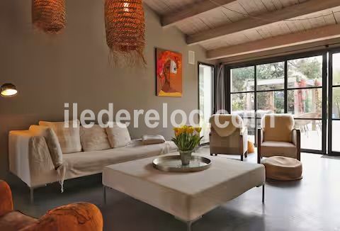 Photo 4: An accomodation located in Le Bois-Plage-en-R&eacute; on ile de R&eacute;.