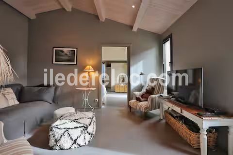 Photo 16: An accomodation located in Le Bois-Plage-en-R&eacute; on ile de R&eacute;.