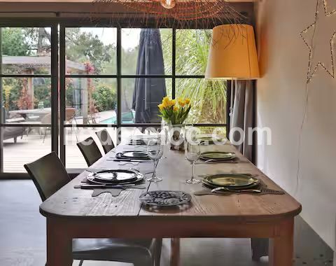Photo 7: An accomodation located in Le Bois-Plage-en-R&eacute; on ile de R&eacute;.