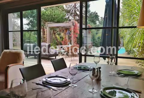 Photo 8: An accomodation located in Le Bois-Plage-en-R&eacute; on ile de R&eacute;.
