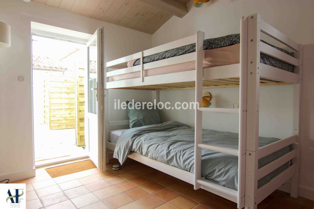 Photo 28: An accomodation located in Les Portes-en-R&eacute; on ile de R&eacute;.
