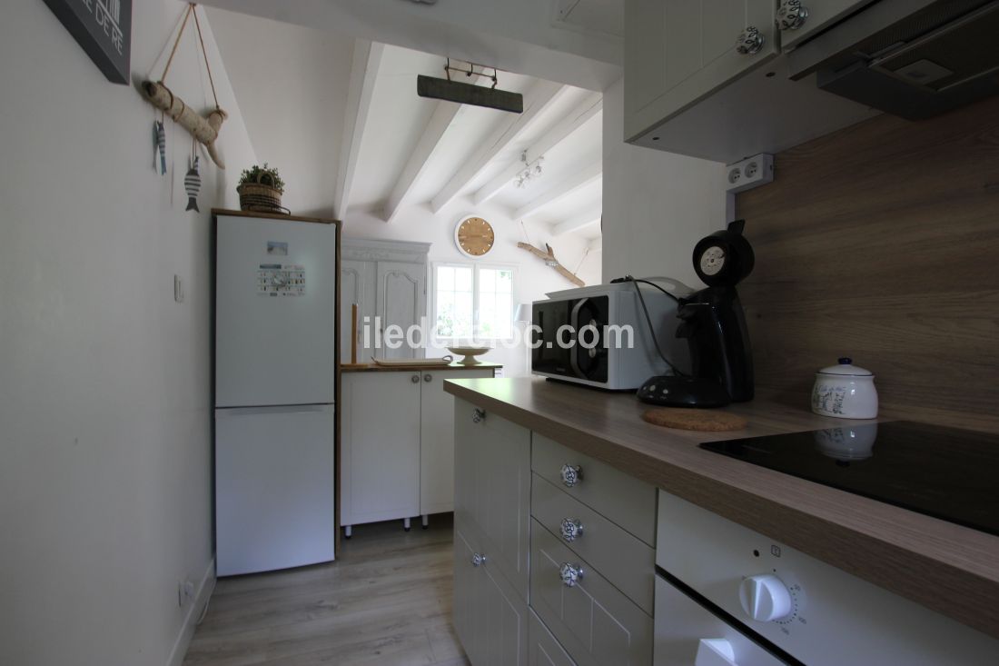 Photo 9: An accomodation located in Les Portes-en-R&eacute; on ile de R&eacute;.