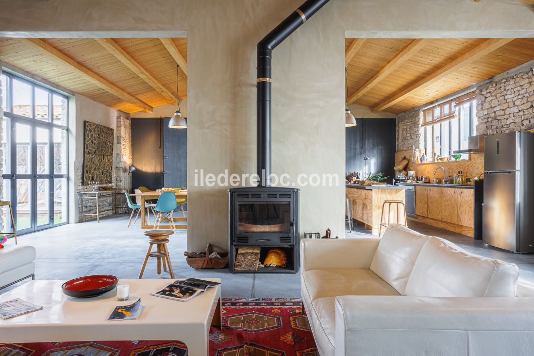 Photo 14: An accomodation located in Le Bois-Plage-en-R&eacute; on ile de R&eacute;.