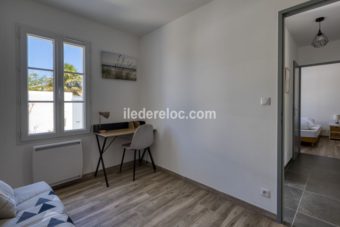 Photo 20: An accomodation located in Saint-Martin-de-R&eacute; on ile de R&eacute;.