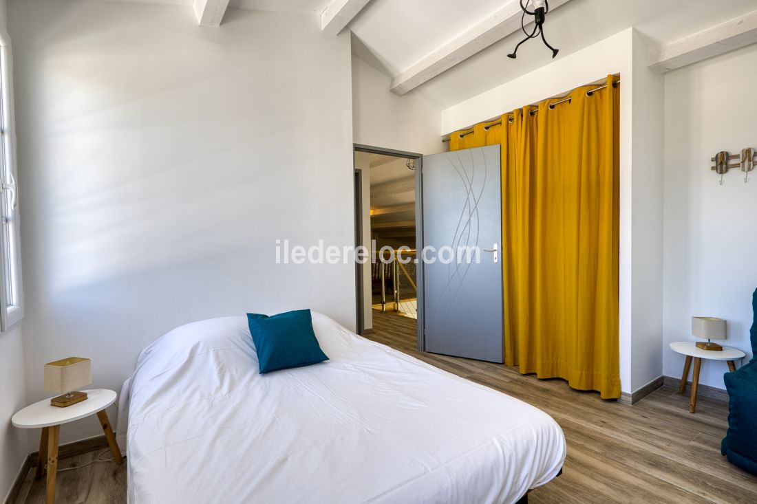 Photo 30: An accomodation located in Saint-Martin-de-R&eacute; on ile de R&eacute;.