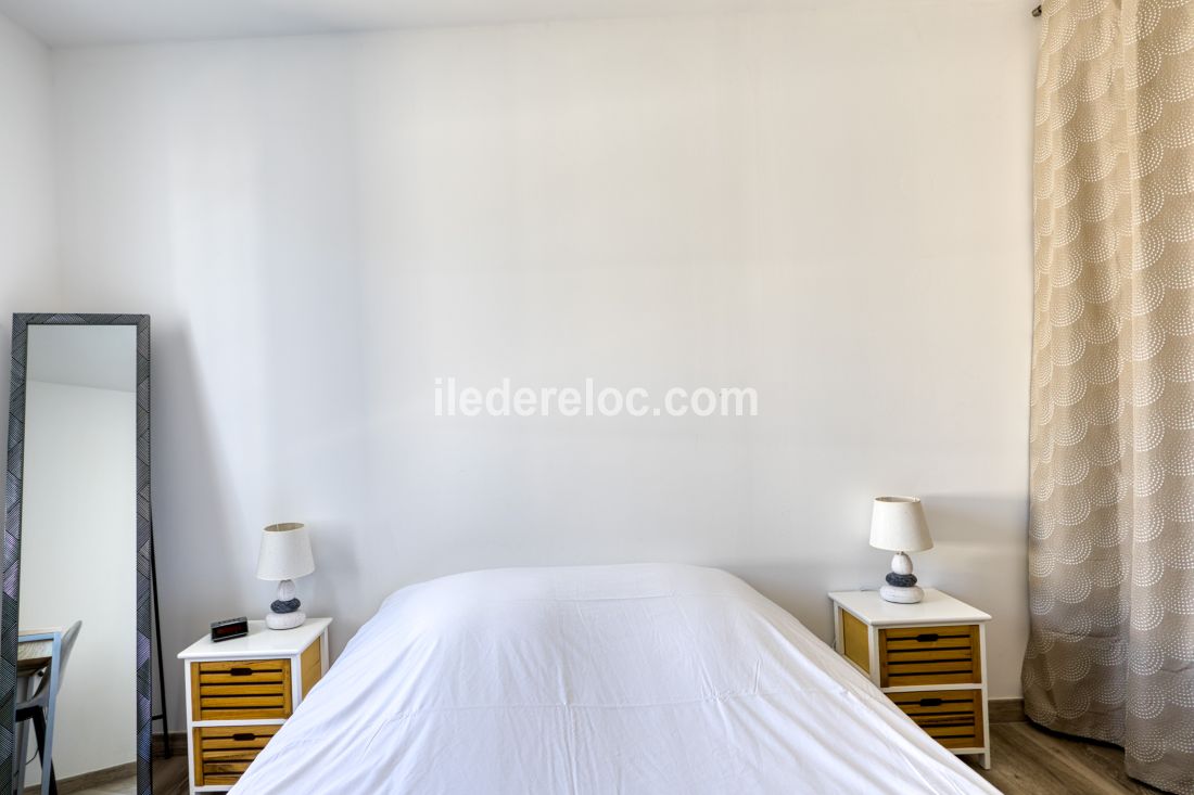 Photo 41: An accomodation located in Saint-Martin-de-R&eacute; on ile de R&eacute;.