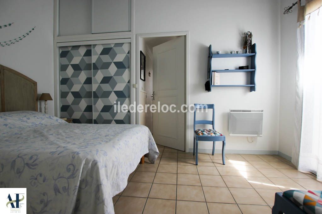 Photo 10: An accomodation located in Les Portes-en-R&eacute; on ile de R&eacute;.