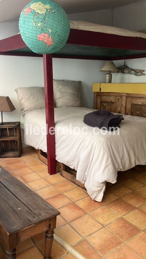 Photo 6: An accomodation located in La Couarde-sur-mer on ile de R&eacute;.