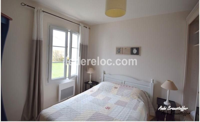 Photo 4: An accomodation located in Saint-Martin-de-R&eacute; on ile de R&eacute;.