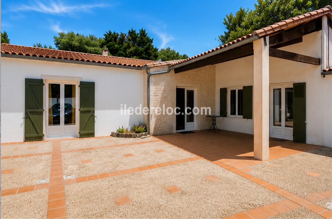Photo 24: An accomodation located in Rivedoux-Plage on ile de R&eacute;.