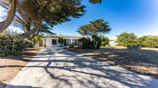 Ile de Ré:Elegant family home set in nature, sleeping 6