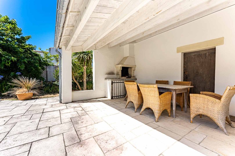 Photo 11: An accomodation located in Saint-Cl&eacute;ment-des-Baleines on ile de R&eacute;.