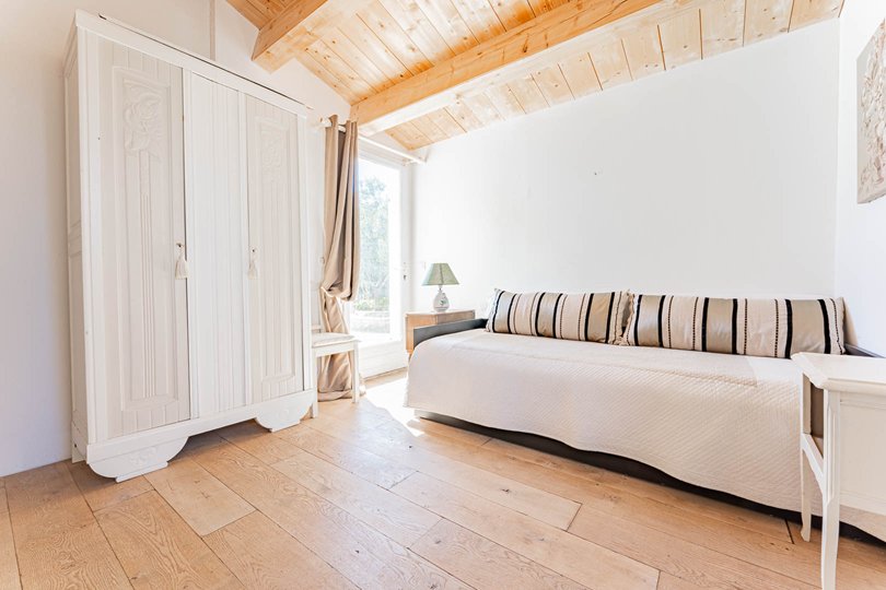 Photo 24: An accomodation located in Saint-Cl&eacute;ment-des-Baleines on ile de R&eacute;.