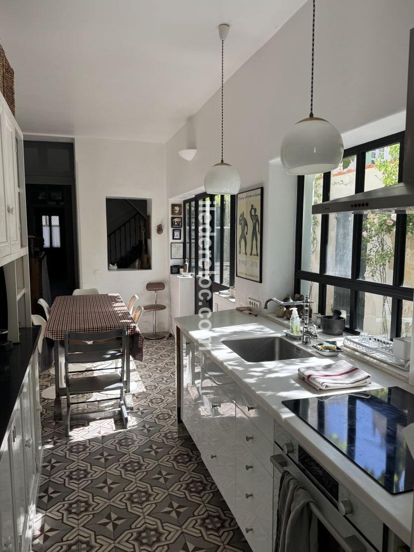 Photo 5: An accomodation located in La Couarde-sur-mer on ile de R&eacute;.