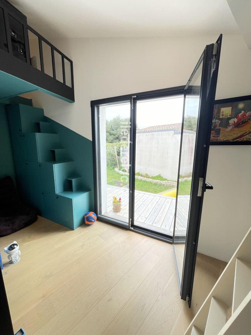 Photo 13: An accomodation located in Loix on ile de R&eacute;.